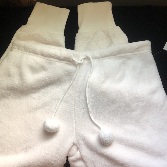 Plush white panda PJ bottoms. US SIZE LARGE - Picture 2 of 4